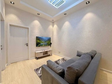 СРОЧНО без депозита сдам 2х ком кв Мирабад Айбек\Grand Mir\ЦУМ 291*