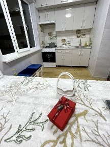 Ivanovskiyda 1 xonali 2 xona qilingan uy srochni sotiladi