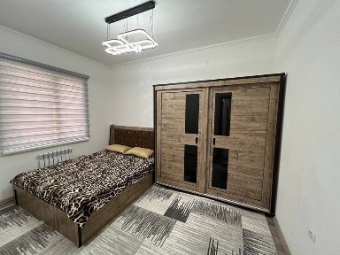 Сдается 3x комнатная квартира С обстановкой В городе Алмалыке