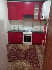 Сергили мошина бозор оркасида метрони 2чи бекати 2х 350д аренда