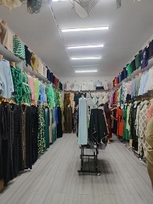 Продаётся 2 этажный магазин