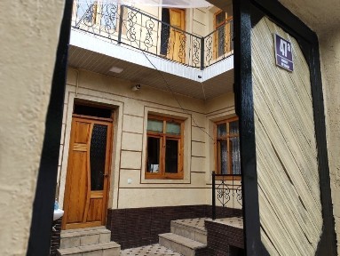 Прадаётся дом с удобствами