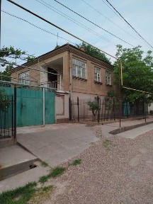 Продается дом, 2-х этажный с мебелью. Ангрен, рядом турбазой Янгиабад