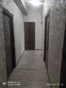 Kvartira sotiladi srochno