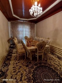 Yer hisobida hovli sotiladi