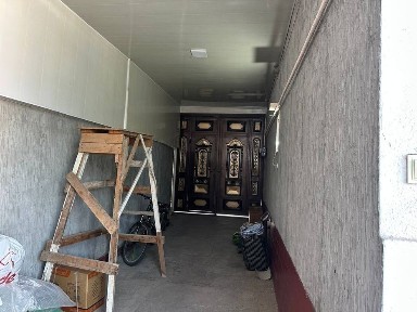 Hovli sotiladi 4 sotiq sergeli qum ariq