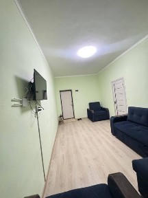 Яшнабад улица Иззат Новостройке продается квартира 1/1/8 37м2