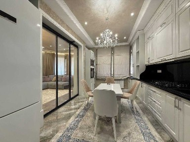 Новая квартира 3х-ком в центре города ЖК Чакар