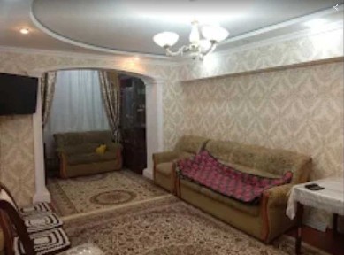 Продам 4 ком. квартиру в центре с хорошим ремонтом