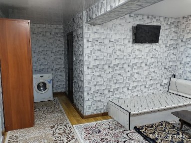 Uy sotiladi srochni 1 xona