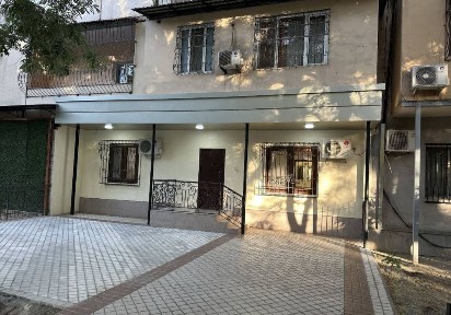 Офис на аренду в Дархане