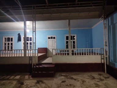 Hovli Sotiladi 8 sotix