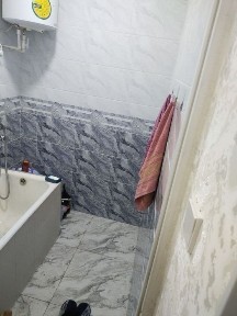 Zangi Ota tumani myassokombinatda Uy sotiladi 2xona