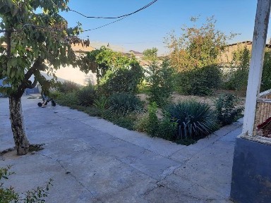 Хасанбой Хамкоробод Махалла 5-соток Фасад: 24-метр Ер Хисобида Участка