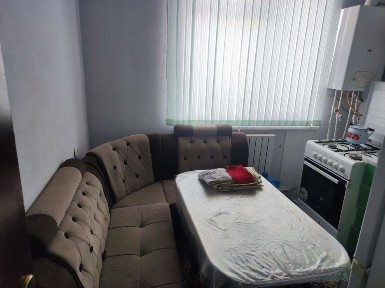 Yashash uchun tayyor kivartira sotiladi