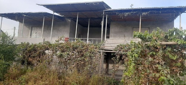 Иштихон шахар Ёшлик кўчасида мўлжал мед техникум