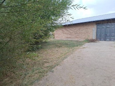 Участка ҳовли сотилади (Маданият, Срочно)