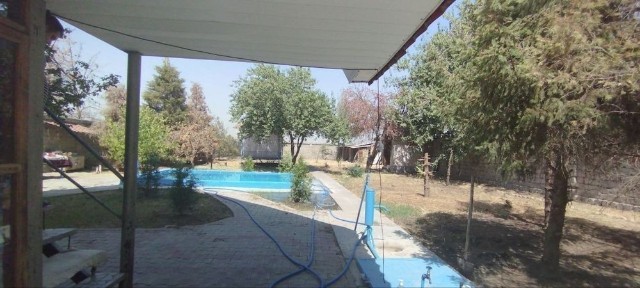 Продаётся дача 15 км от города. янги узбекистан