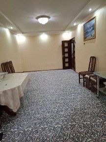 Продается своя отличная квартира в центре Самарканда. ул Амира Темура