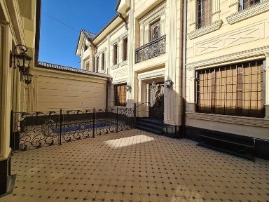 Продаётся дом по улице Никитина