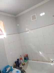 Termiz shaxridan 3 xonali uy sotiladi