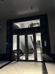 Продаётся новастройка с большим террасой