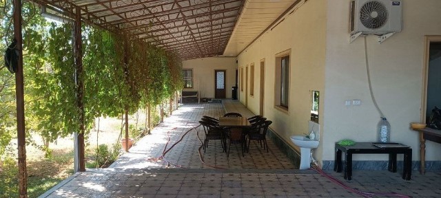 Uchaska sotiladi