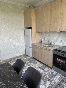 Novastroyka yengi uy yashnabod katelniy rayon 4 xona