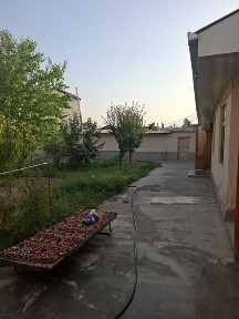 Продаю участок 5.40 соток 8 комната. Маххаля, Ок уй