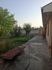 Продаю участок 5.40 соток 8 комната. Маххаля, Ок уй