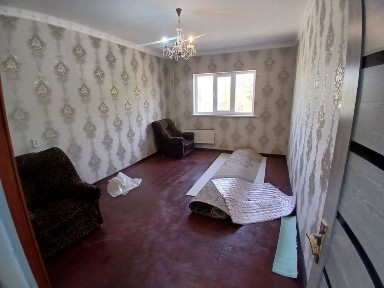 Nuriston gresda kv Sotiladi 3/2/4 евроремонт