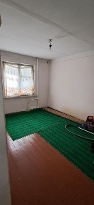 Dom sotiladi 1.5 xona paltarshka Nurafshon mikrarayon