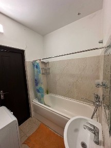 kvartira sheriklikka