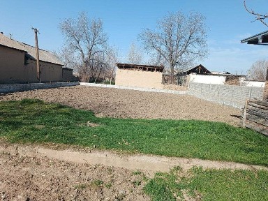 Kitob tumani minglar qishlogida 8-sotixli uchastka sotiladi