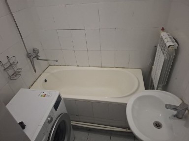 3 хонали, холодильник, автомат стиральная машина, кондиционе