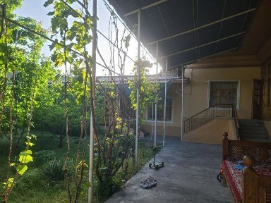 Ташкентская область, Назарбек