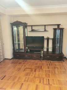 Выгодно! 2-комнатная в московских высотках на Хамида Олимжана