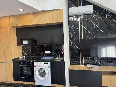 Ц-2 Алайский -Метро Абдулла Кодирый 1^2/8/8 Продаю