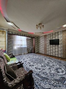 Продаётся 2-х комнатная на Дархане метро Х. Алимджана
