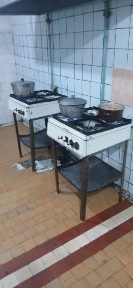 Срочно ПРОДАМ 1/4/5эт. кирпич. дом. в Яккасарай рн. ул. кушбеги. сред. ремонт