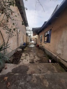 Eski sergeli ( 8.5 sotx ) yangi hayot daryo boyi 92