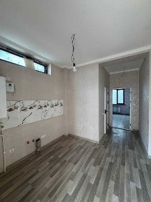 СРОЧНО ! Продается квартира в Бектимире 2/2/2 ( 38 кв/м ) Новостройка