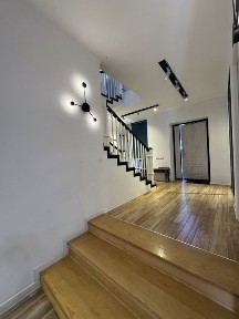 Продаётся дом Ул. Олтинтепа Циалковский. 2.8соток 5 комнат +