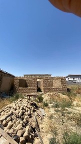 Uchastka sotiladi Narhini tepasida gaplashamiz