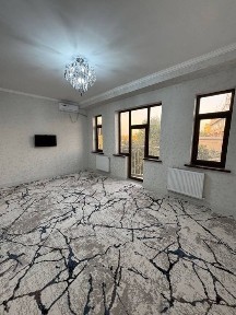 Уй сотилади. Новостройка