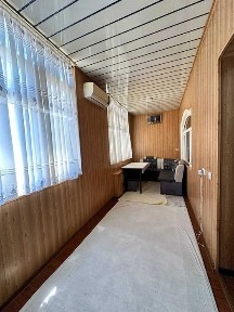 Ибн синода квартира сотилади 3 хонали