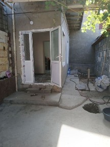 Барданкулда. Юкори чирчик тумани. 1.8соток 2хона. йулдан 300метр кирилади