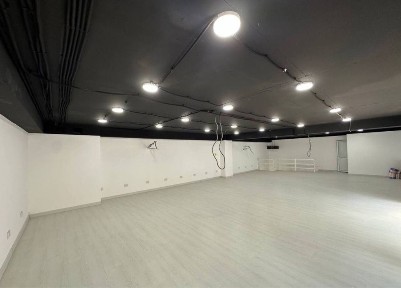 Срочно аренда офис в Центре 24/7 Доступ ул Махтумкули есть 200 кв м