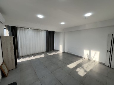 Аренда под офис ул. Самарканд Дарвози и ТЦ 30м2 Вдоль Дороги!