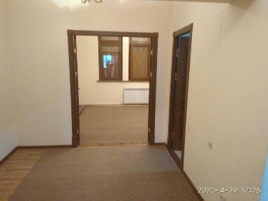 Квартира сотилади. Шахрисабз Амир Темур хиёбони.